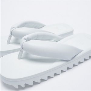 ZARA LEATHER FLAT PADDED SANDAL